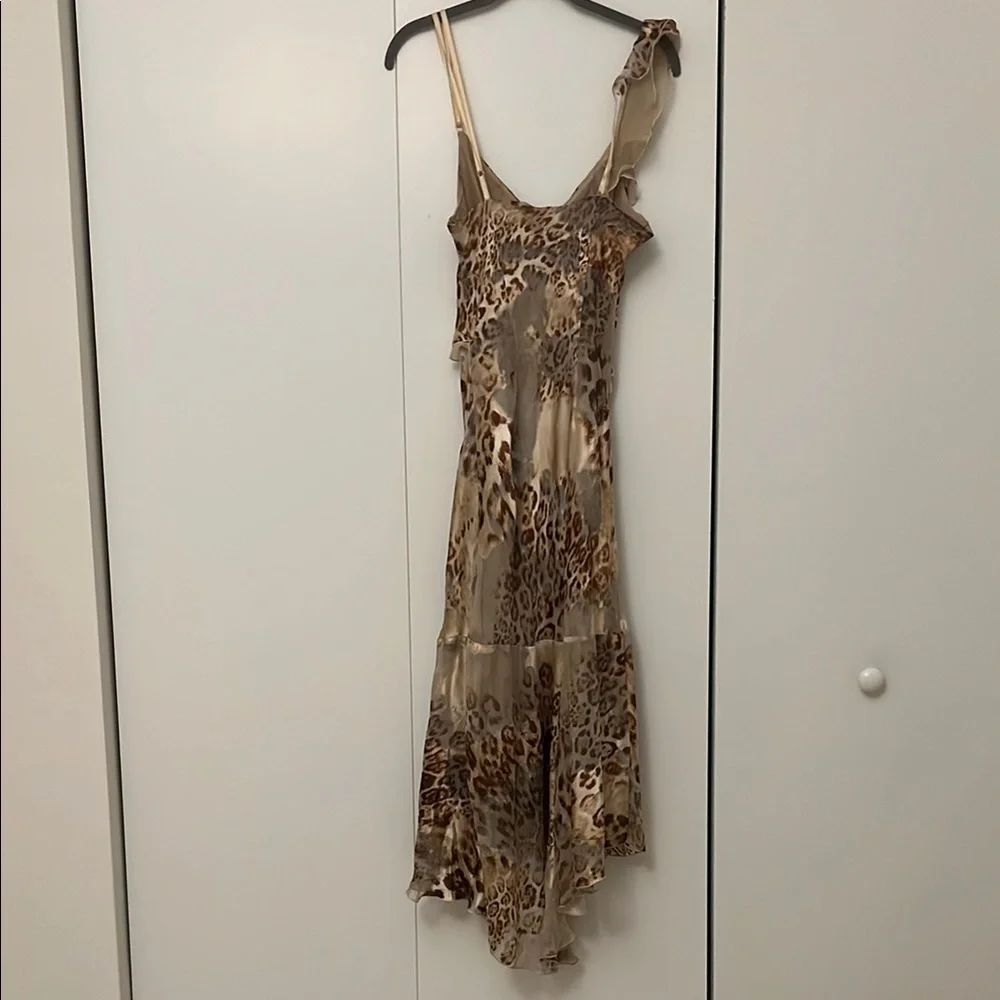 L’Equipe Leopard Print Asymmetrical Dress - Picture 6 of 10